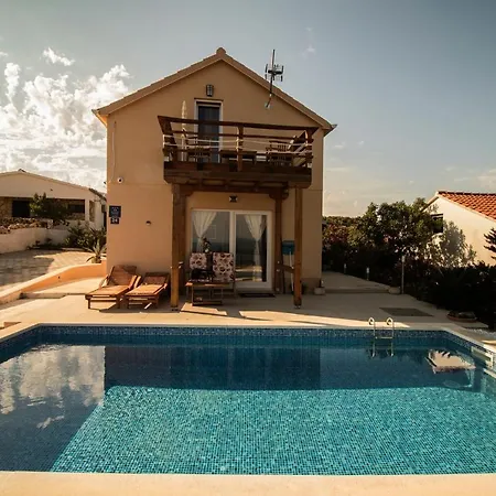Villa Magic View